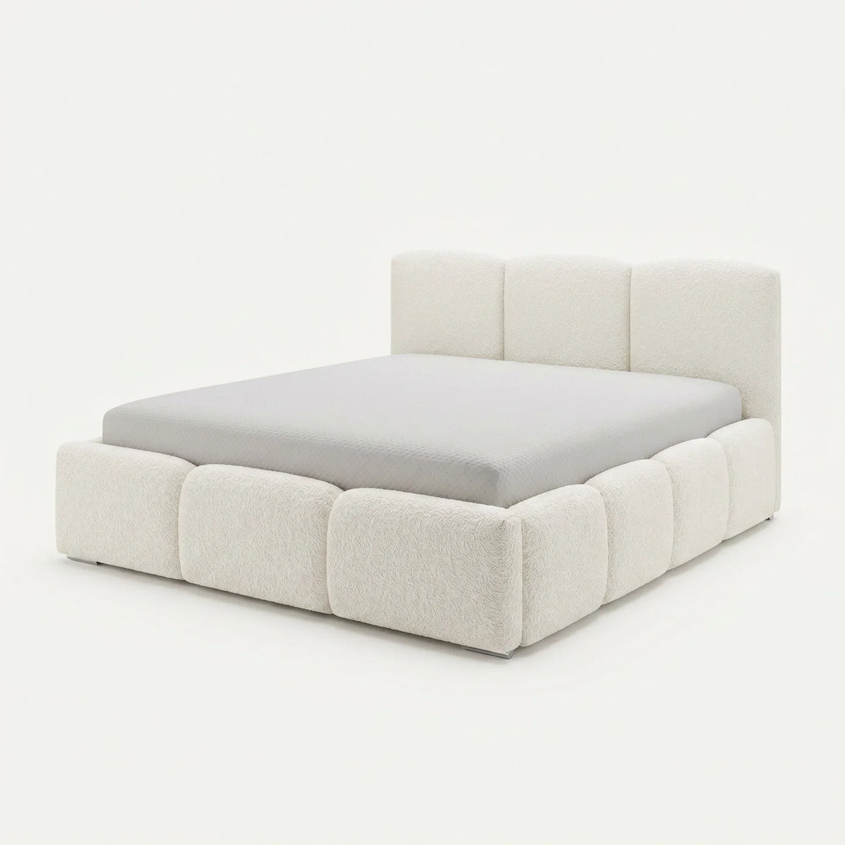 Bett Fluffy