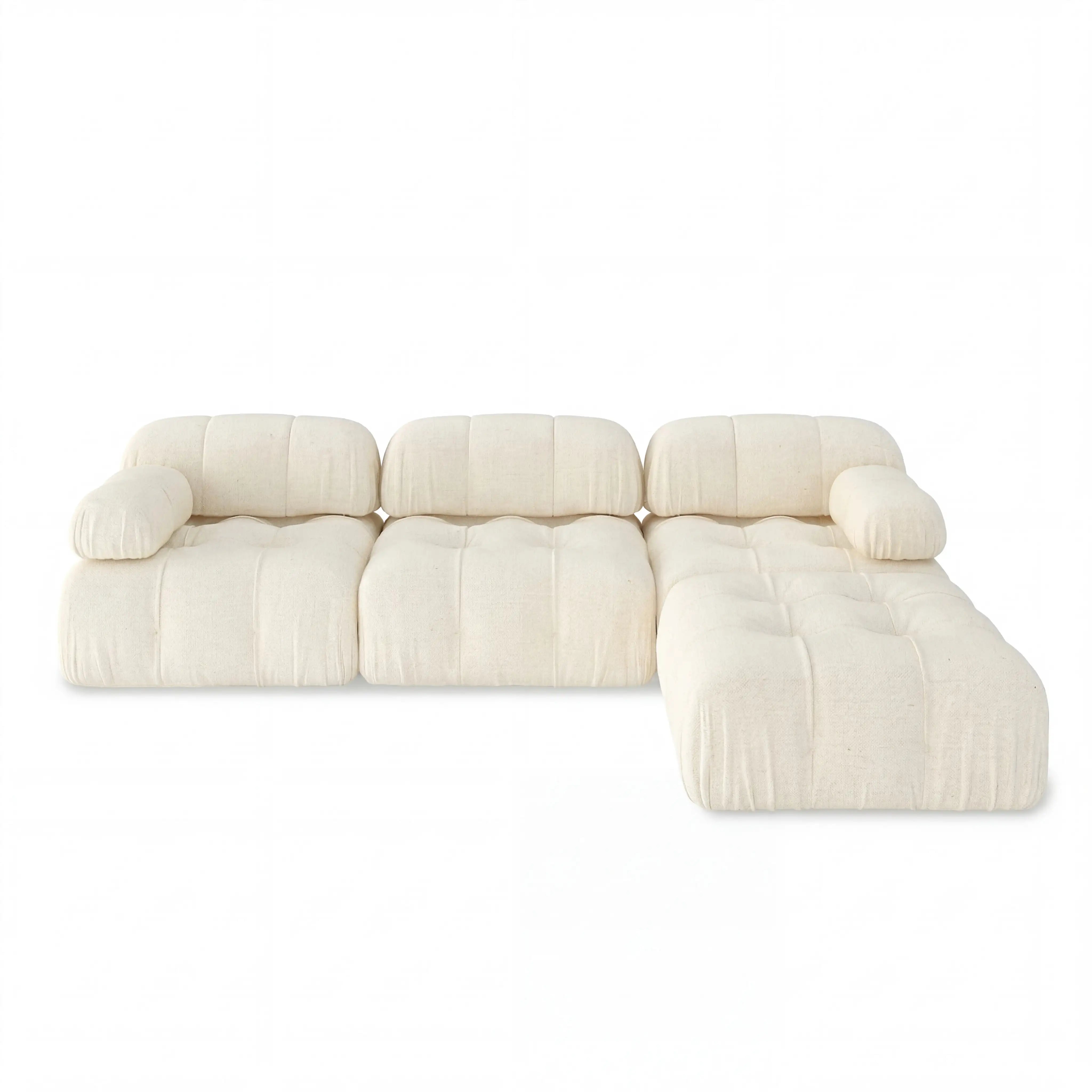 Modulares Sofa Cloud (4-Sitzer) mit Pouffe
