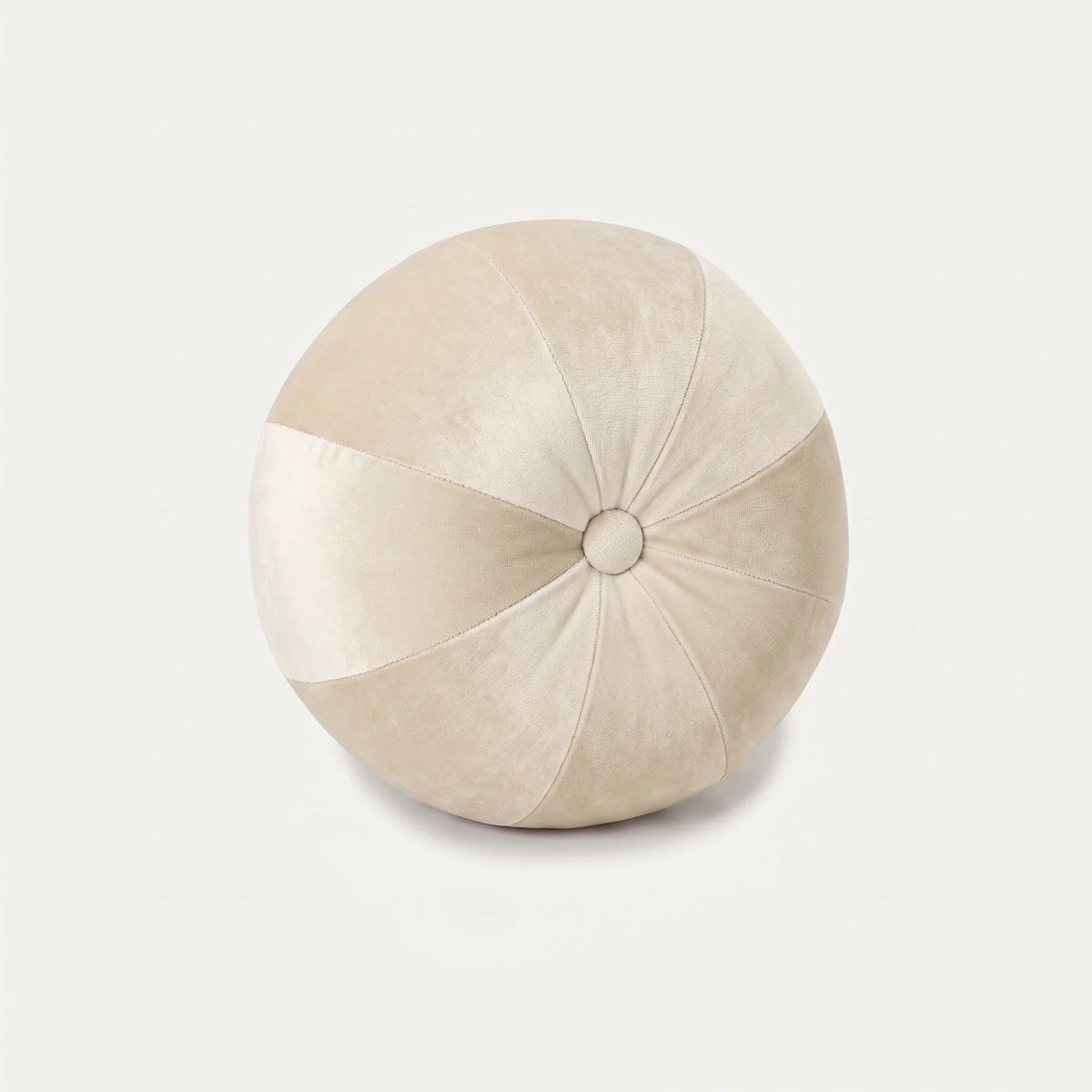 Decorative cushion Ball with button