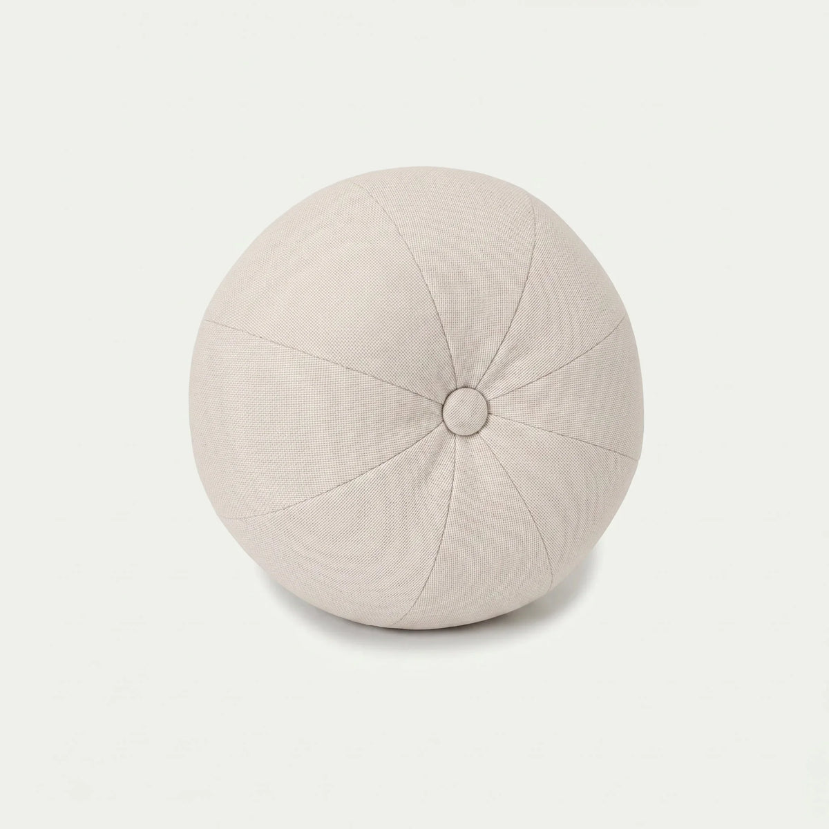 Decorative cushion Ball with button