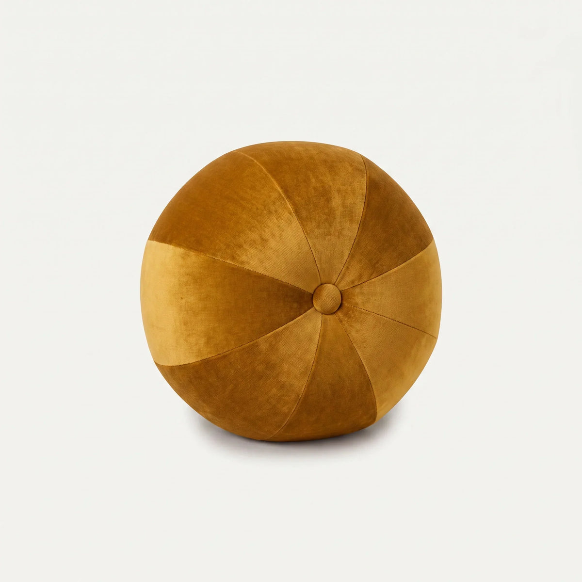 Decorative cushion Ball with button