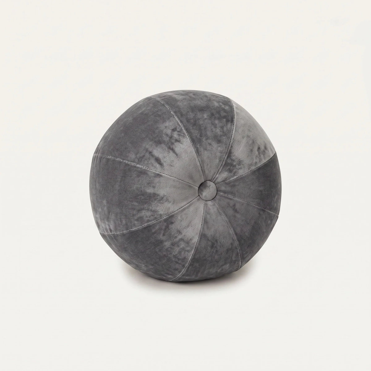 Decorative cushion Ball with button