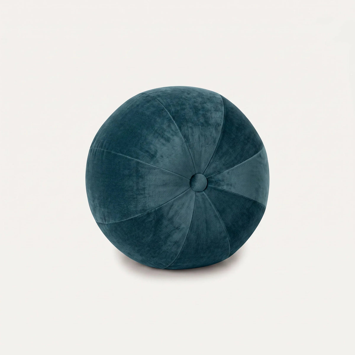 Decorative cushion Ball with button